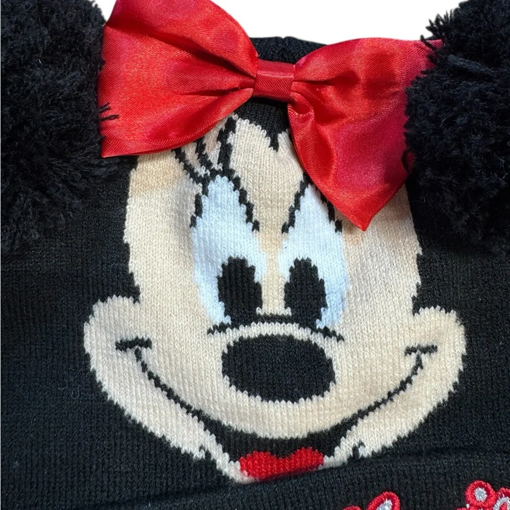 Disney Minnie Mouse Pom-Pom Ear Beanie - Black & Red